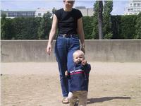 110-1042_img